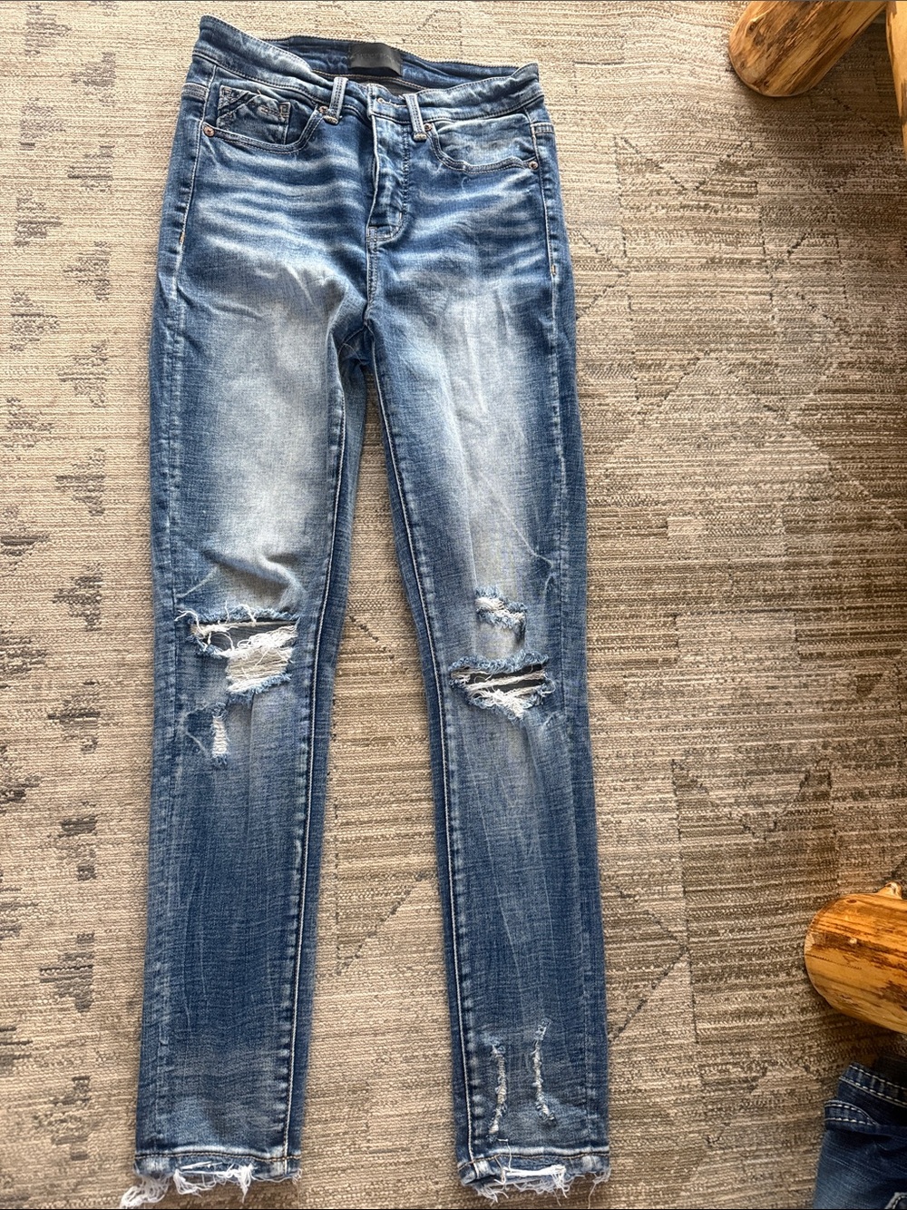 Women's Distressed Blue Skinny Jeans